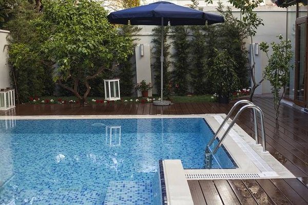 Comment Entretenir Votre Piscine Tout Au Long De L'année ?